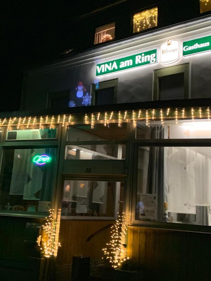 Vina Am Ring Panzió Mannebach  Kültér fotó