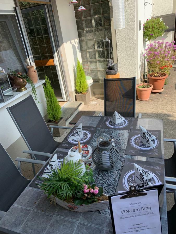 Vina Am Ring Panzió Mannebach  Kültér fotó