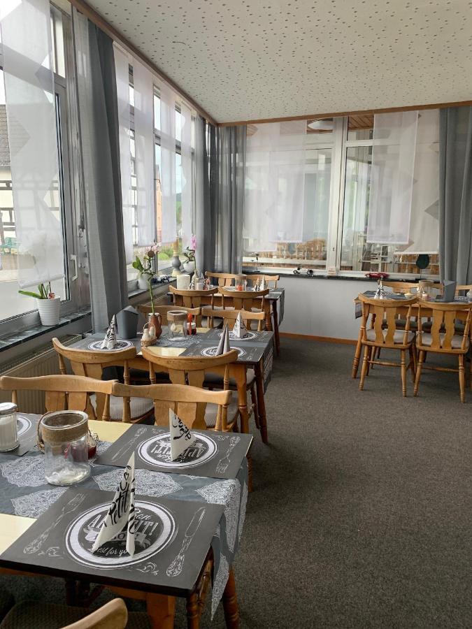 Vina Am Ring Panzió Mannebach  Kültér fotó